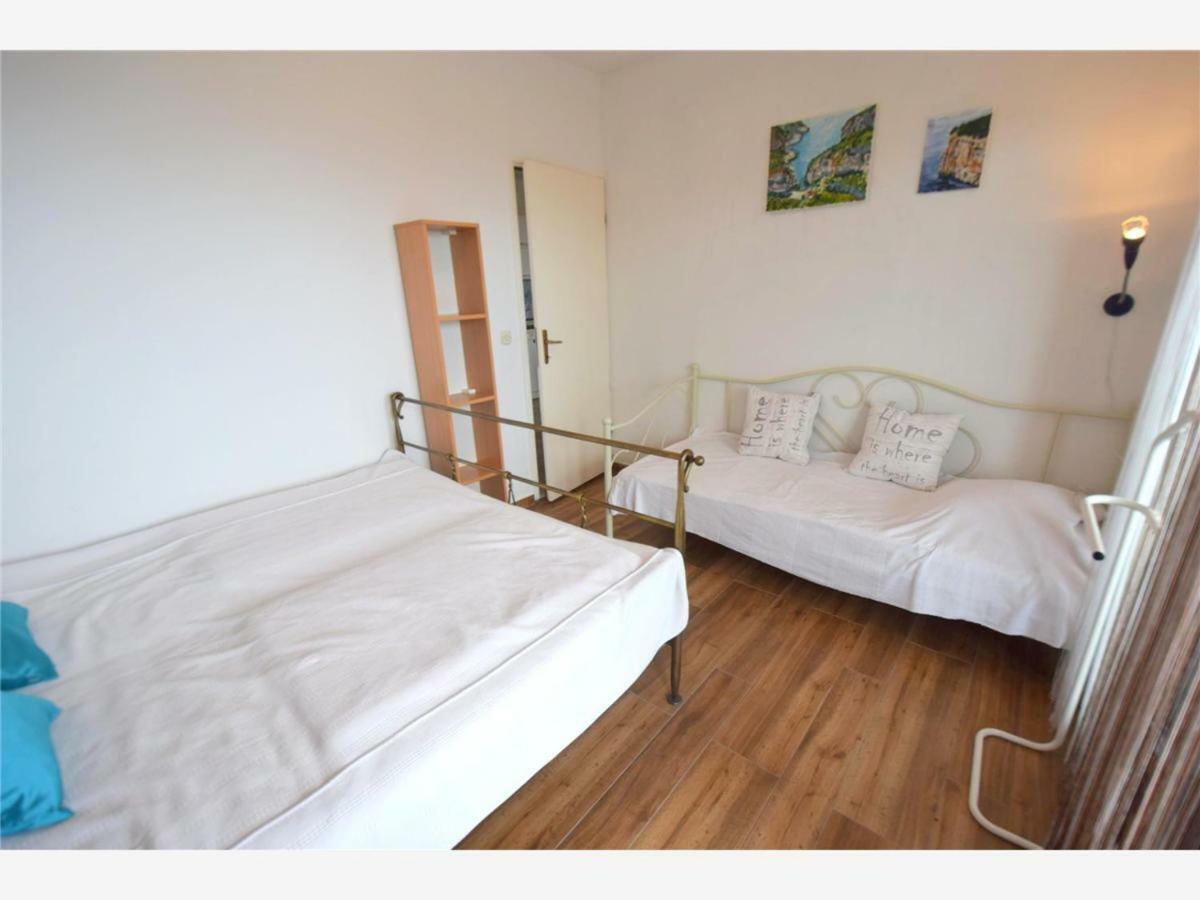 Cosy, Sea View Apartment Porat Porat  Kültér fotó